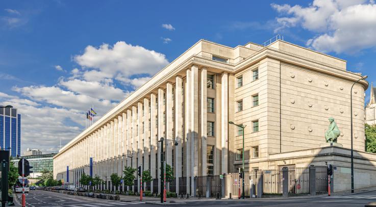 26EUI06_NationaleBank