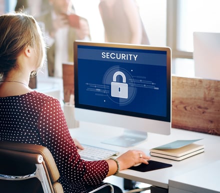Veilig online DKHSafe - Freepik 