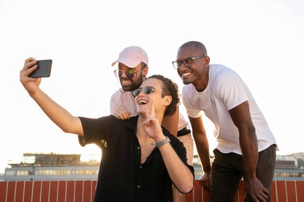 google fotos - pexels-kampus-production-5935236